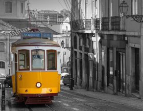 Lissabon-tram_pixabay